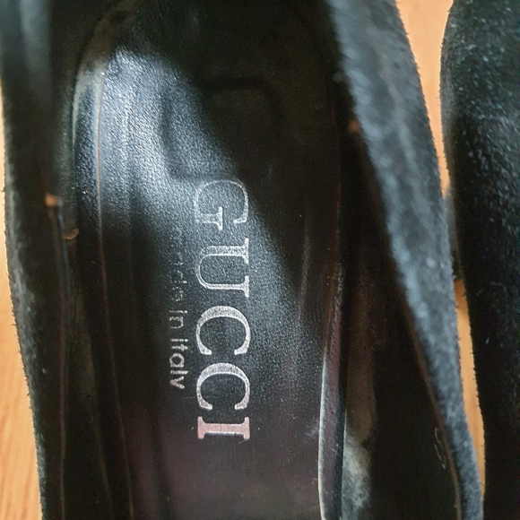 Gucci Suede Platform Pumps - Picture 5 of 8
